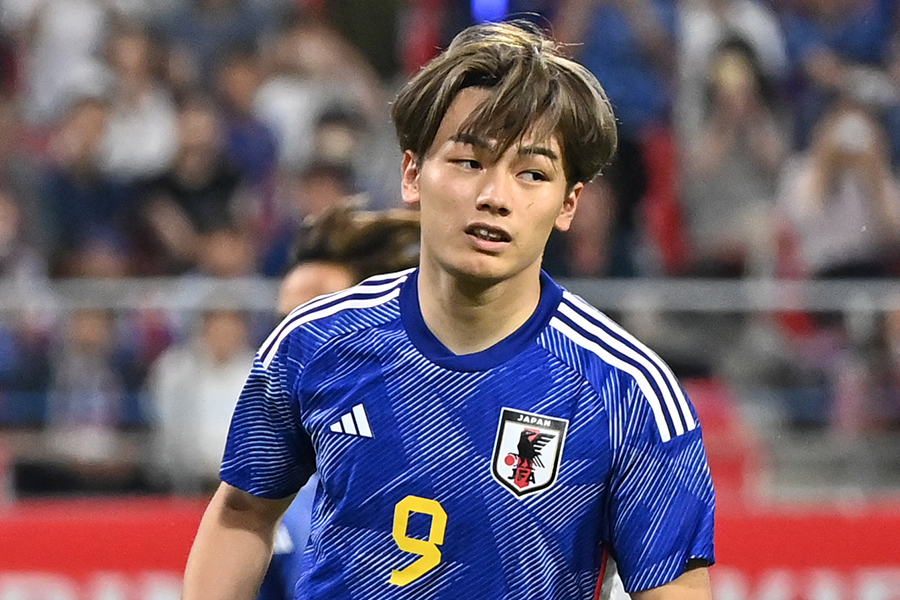 ラヴィット サッカー日本代表 上田綾世選手 アクリルスタンド