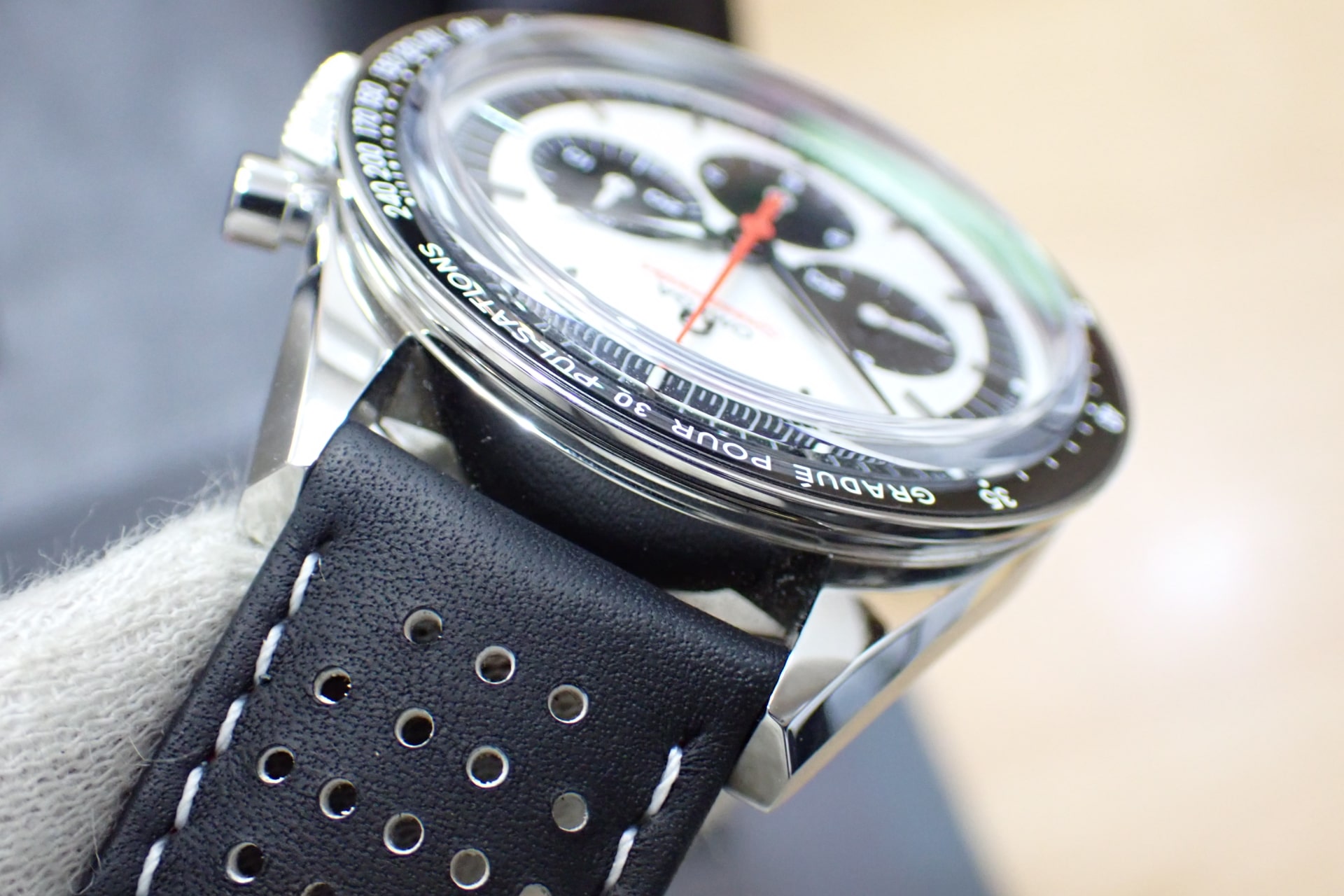 中古品A【OMEGA】オメガ スピードマスター ムーンウォッチ CK2998 世界