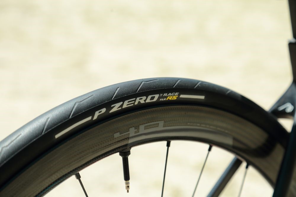 ピレリ P-ZERO Race RS ブランド史上最速のタイヤをインプレッション