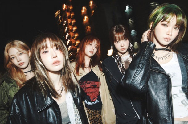 Song Review: LE SSERAFIM – Different | The Bias List // K-Pop