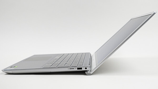 デル Inspiron 15 7000（7501）2020年モデルの実機レビュー - the比較