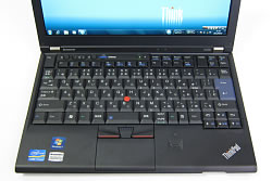 ThinkPad X220の実機レビュー - THE比較