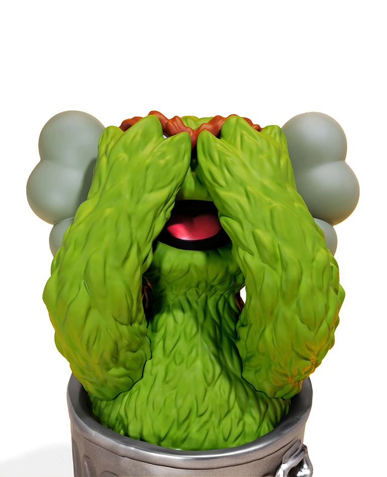 KAWS x セサミストリート オスカー・ザ・グラウチ フィギュア - KAWS