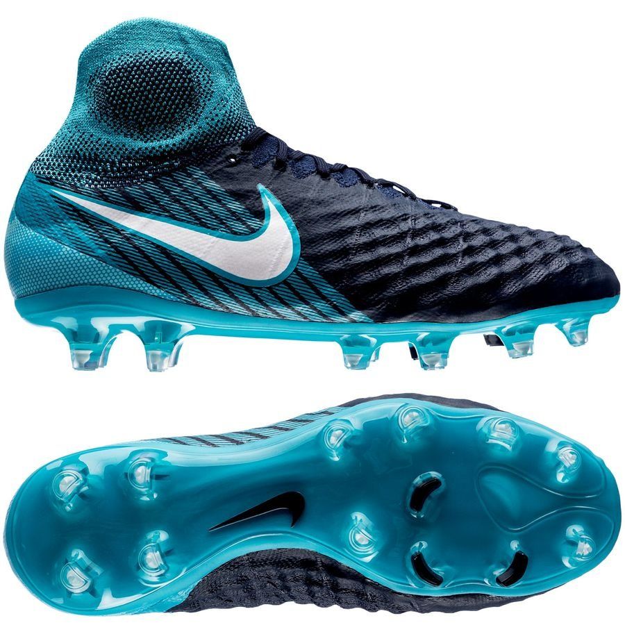 2742195744cb.jpg?width=3840&