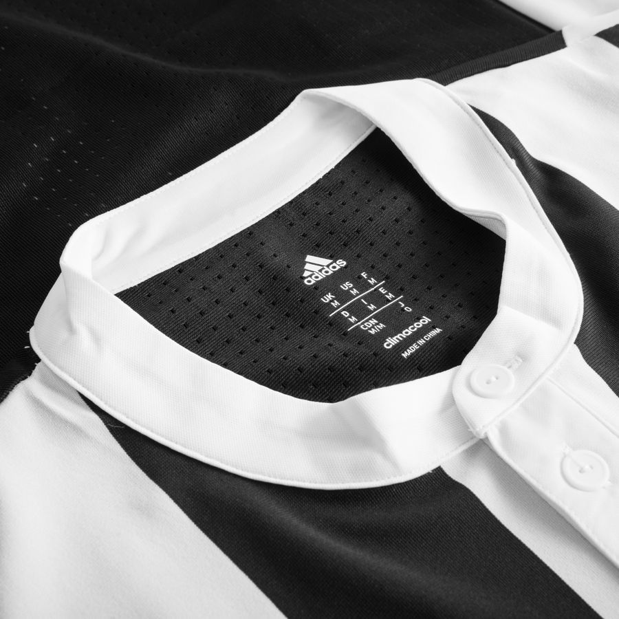 Juventus Home Shirt 2017/18 Authentic