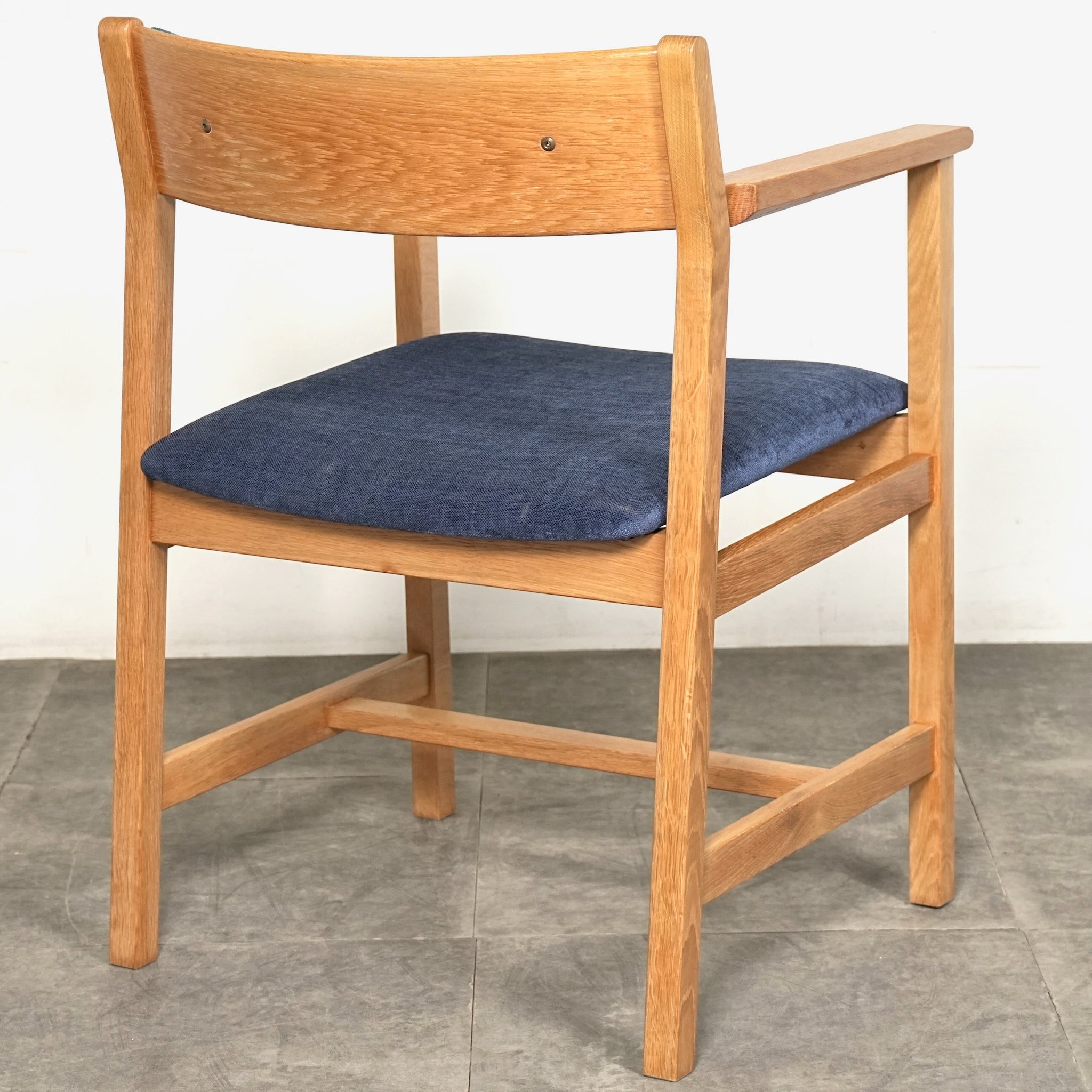 Borge Mogensen】Model.3248 アームチェア【張替済】 – TIME HYPE