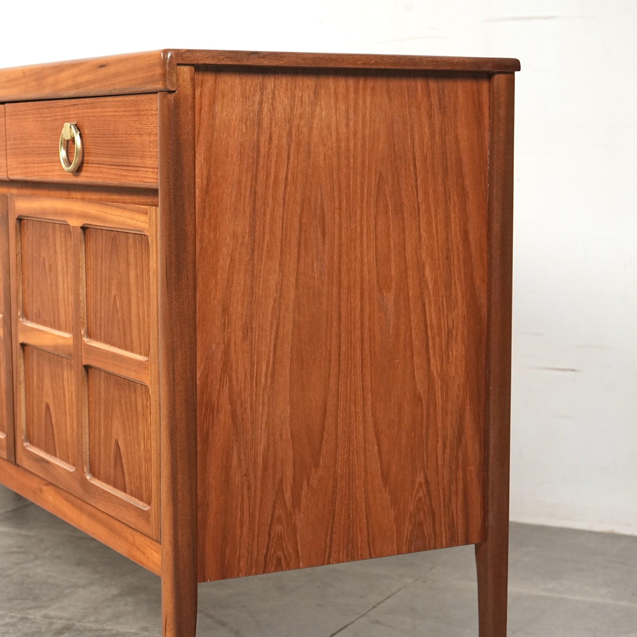 NATHAN】ヴィンテージ サイドボード – TIME HYPE