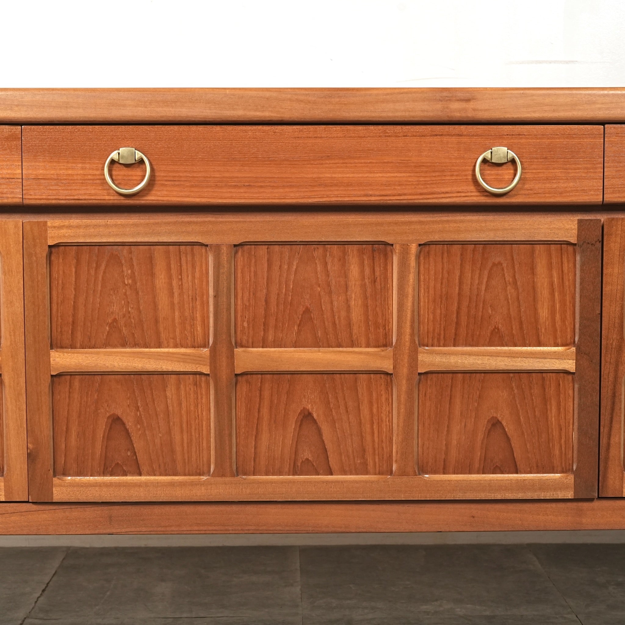 NATHAN】ヴィンテージ サイドボード – TIME HYPE