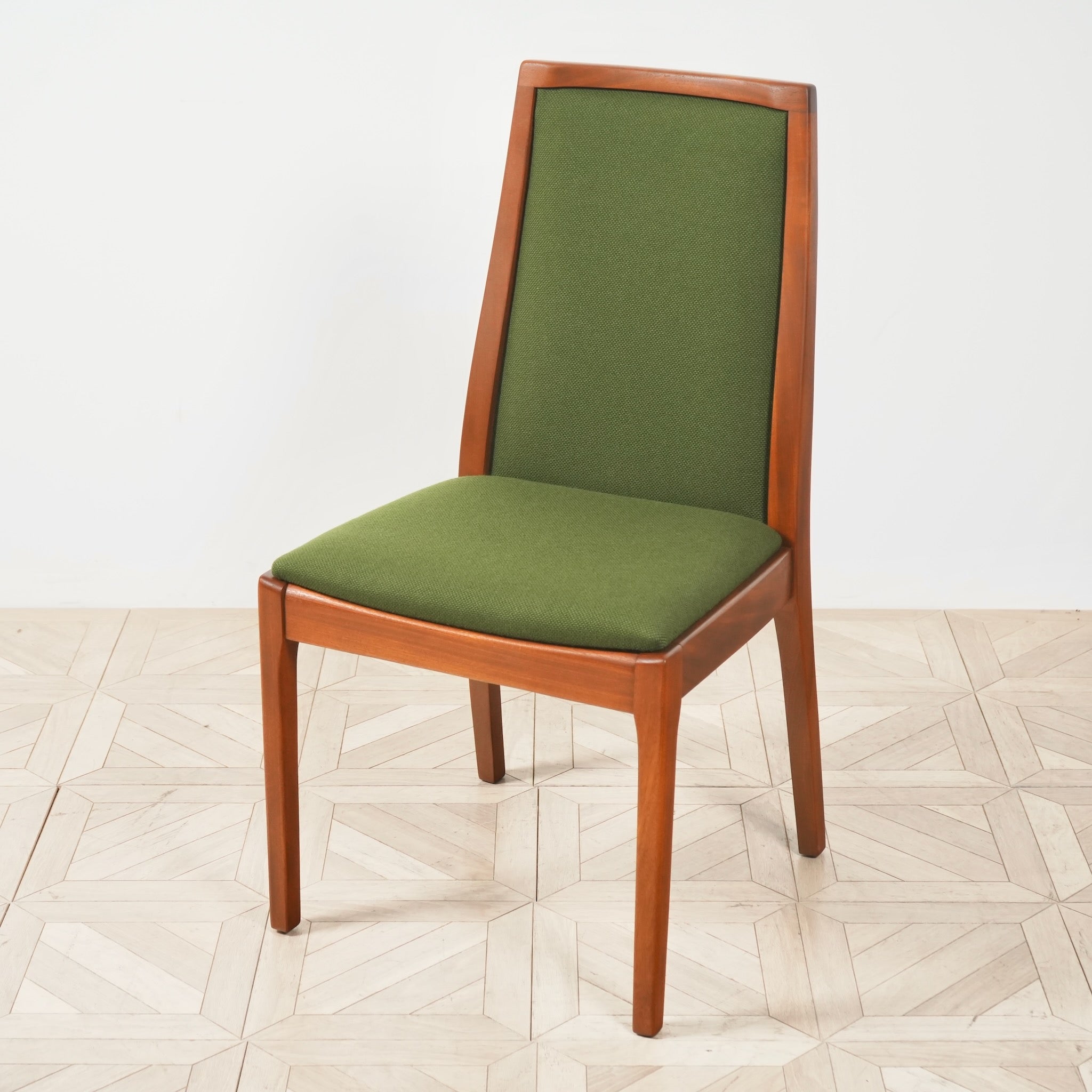 NATHAN】ヴィンテージ ダイニングチェア 【張替済】 – TIME HYPE