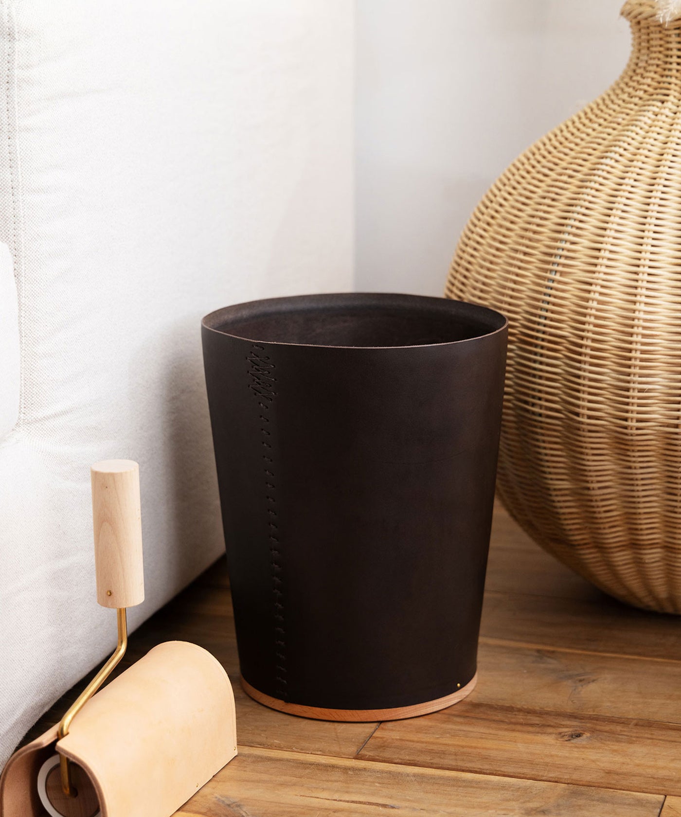 DUSTBOX DECO – TIMELESS COMFORT