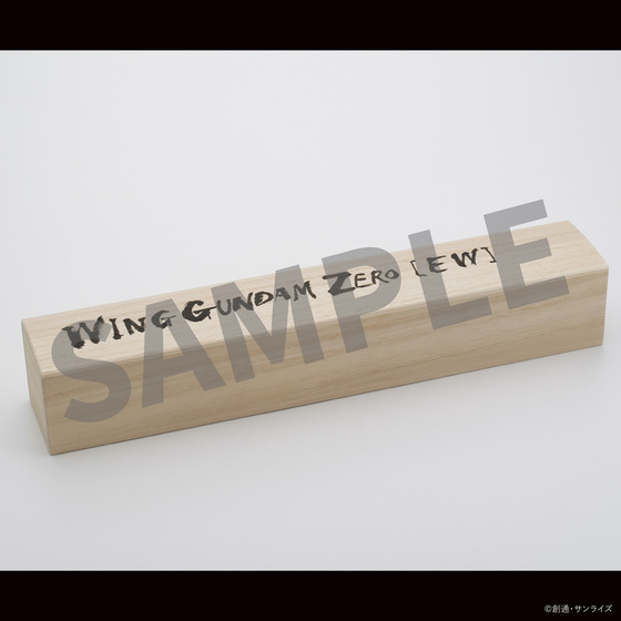 受注生産】 『新機動戦記ガンダムW Endless Waltz』 掛軸 | A-on STORE