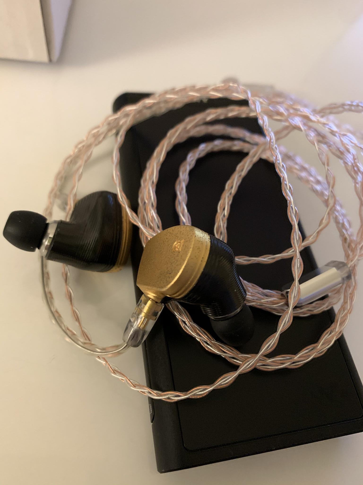 Campfire Audio Solaris OG Review – TJ's E-wastebasket