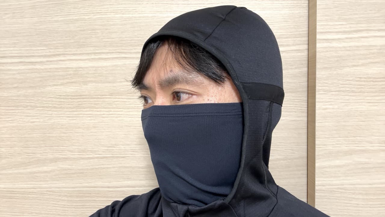 レビュー】On クライメイトジップフーディー：首元暖か長袖ランニング