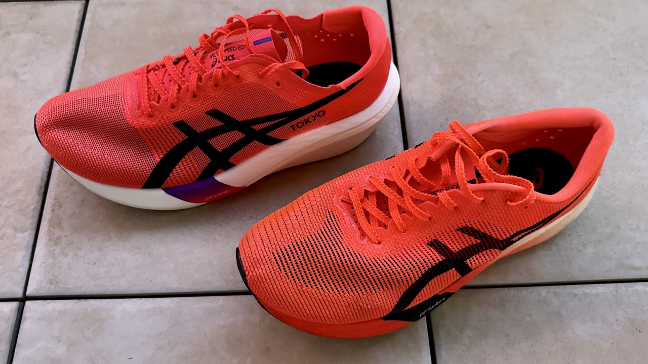 レビュー】Asics メタスピードエッジトーキョー：履きこなすのが難し