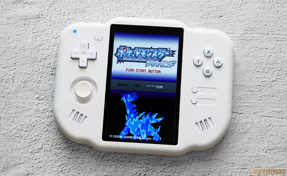 中華ゲーム機「MagicX Zero 40」レビュー｜縦型画面・特化型 Android