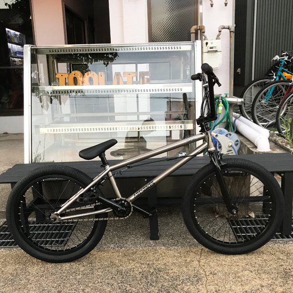 富山でBMX！ARES BIKE SWORD 完成車 フリースタイルストリート