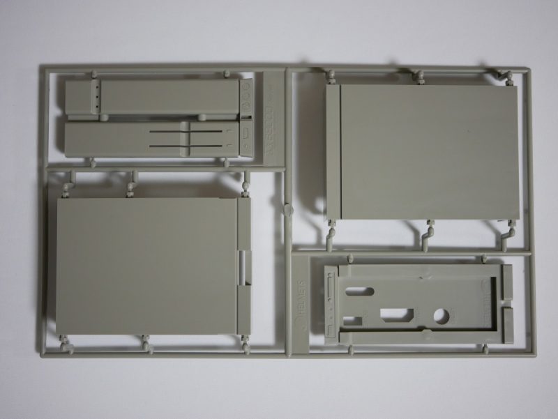 Raspberry Pi 2/3用 X68000型プラモデルケースを購入しました