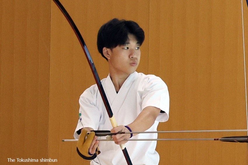 img_4d31934cb67bc2c38ccd5b1145