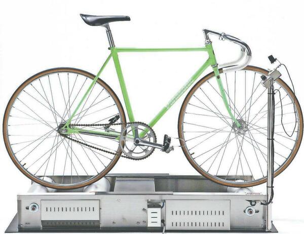 競輪選手の練習支える ローラー台・小川製作所(徳島市)【わが社のイチ