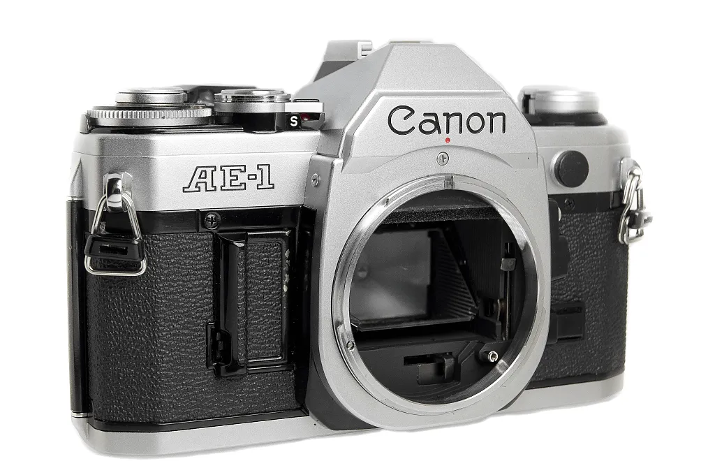Canon AE-1 フィルムカメラ修理 | 東京カメラリペア
