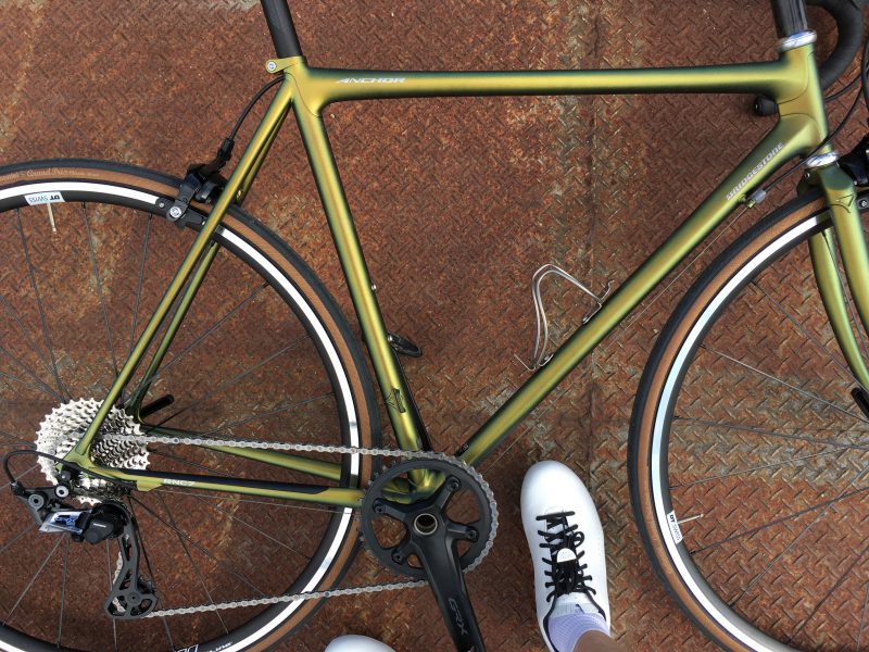 クロモリロードバイクのメリット、デメリット。どんな人に合うのか