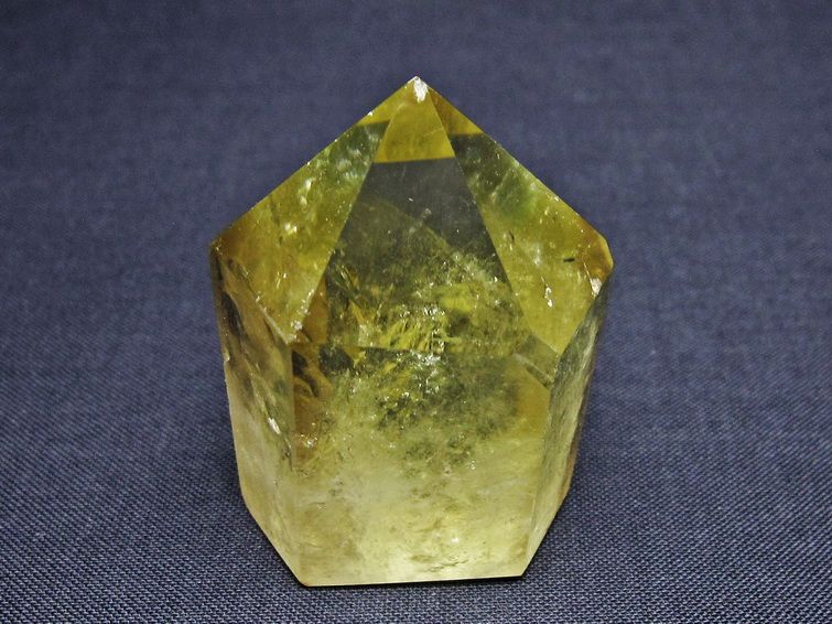 シトリンクォーツ 六角柱 虹入り 一点物 142-8853 – 天然石