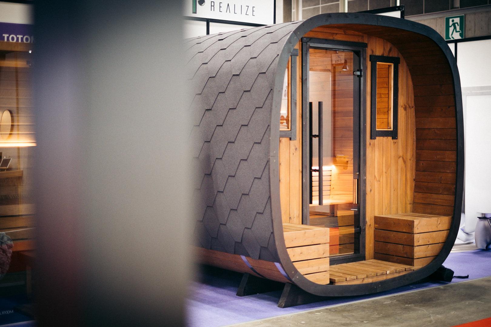 北欧産 スクエアバレルサウナ（5-6人用 / 最新型 / 次世代モデル)