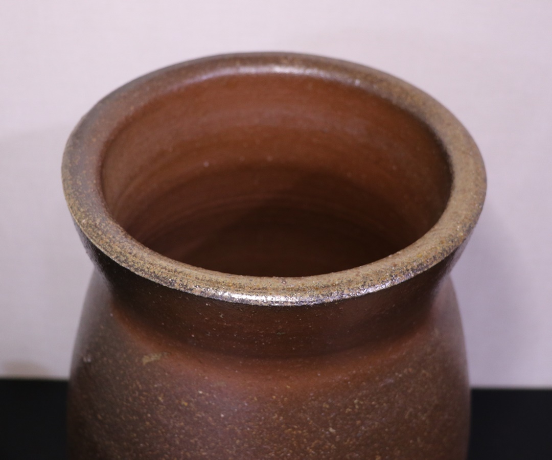 秋谷昌央 作 「備前傘立」 ～備前焼専門卸小売店 川口陶楽苑～