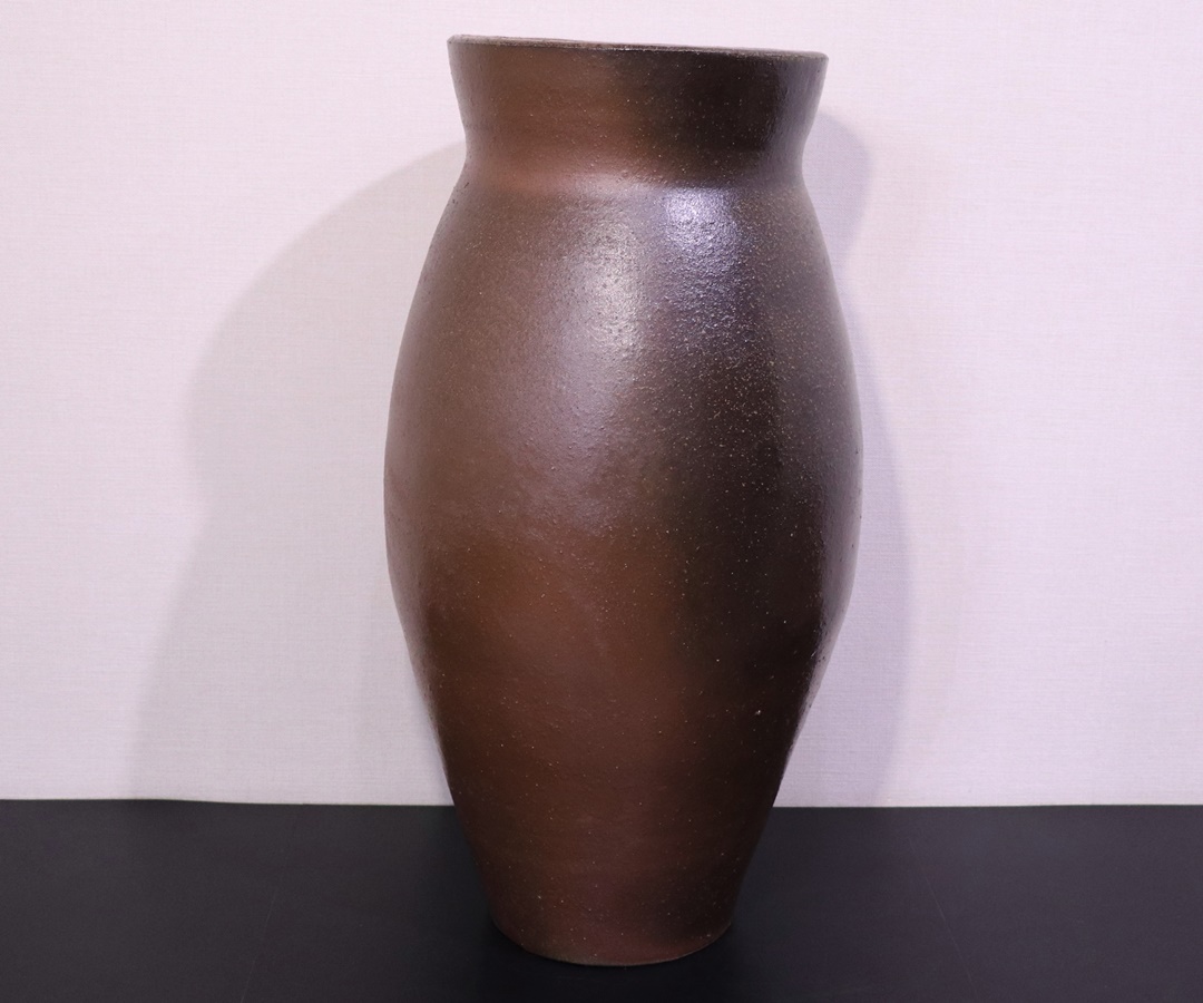 秋谷昌央 作 「備前傘立」 ～備前焼専門卸小売店 川口陶楽苑～