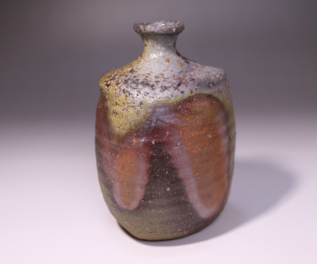 金重道明作 備前焼 一輪 花入 共箱 略歴付 花瓶 【公式通販】