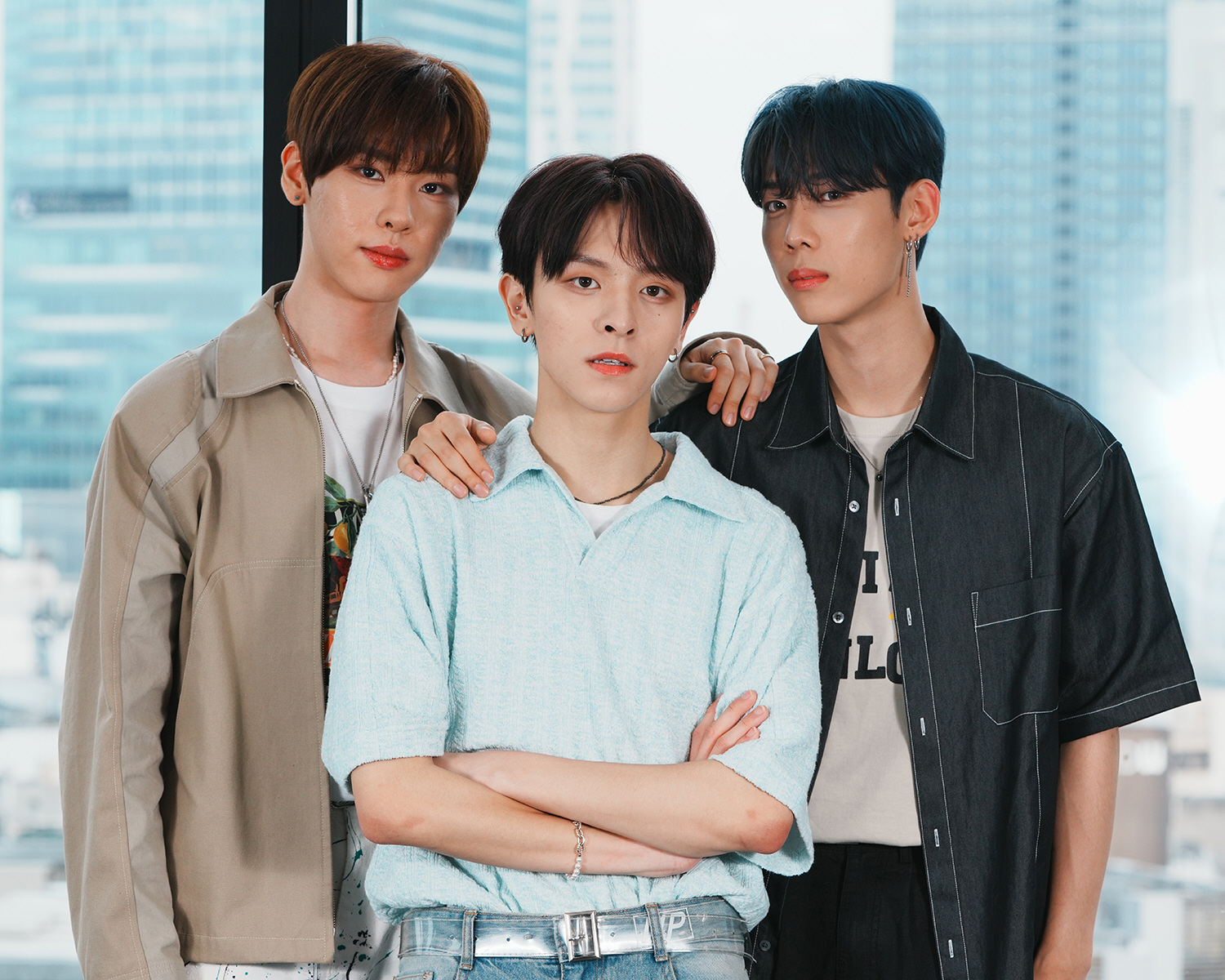 n.SSign 直筆サイン入りチェキをプレゼント!TOPICOOLが初インタビュー