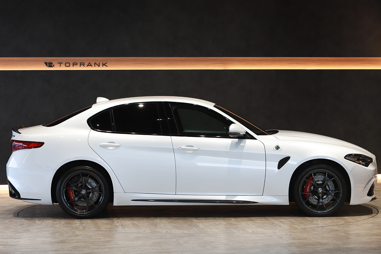 アトール ホワイトミラー ジュリア Giulia 188 アトール ホワイト