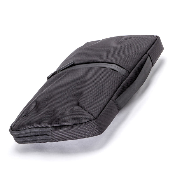 エアー クラッチバッグ TRAVEL COLLECTION Tech Folio 13 Aer AER