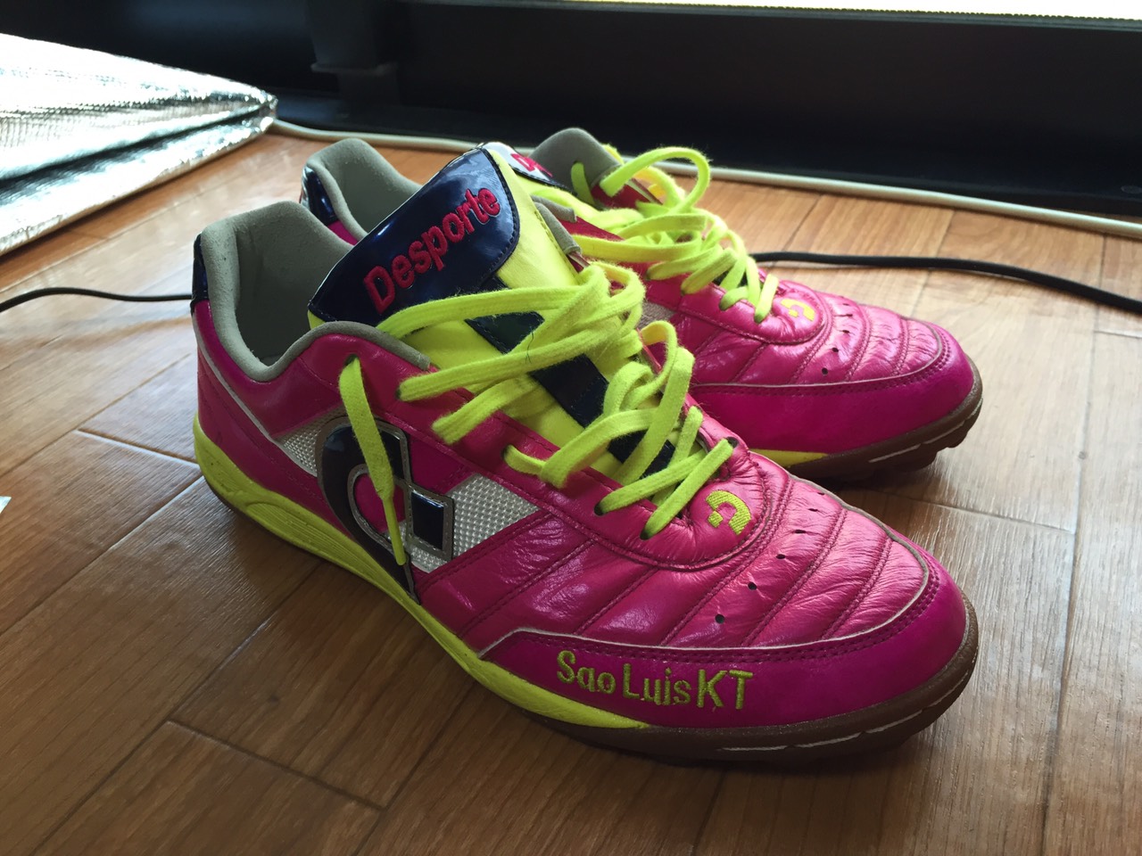 フットサルが上手くなるデスポルチのフットサルシューズ（使用感