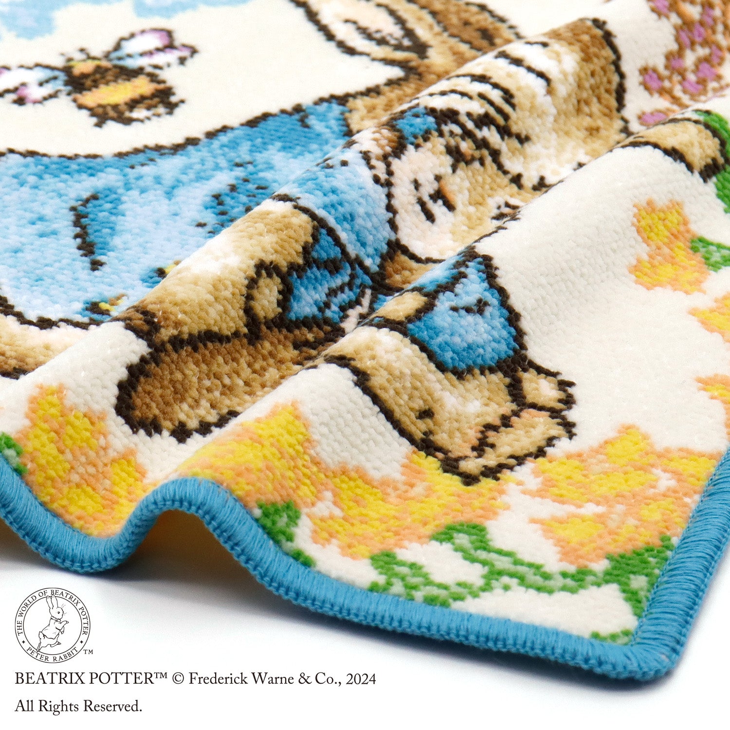 PETER RABBIT™︎』 お花と蜂蜜 シェニール織タオルハンカチ – タオル
