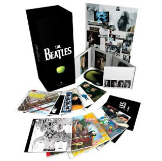 ザ・ビートルズ BOX』が、特別価格、完全限定盤で再リリース - TOWER