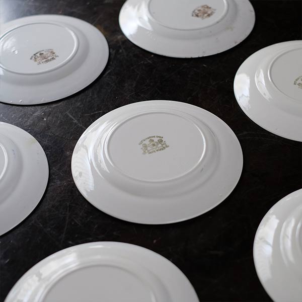 BEST IRONSTONE ブルーラインの皿 φ18cm – zakka store towi