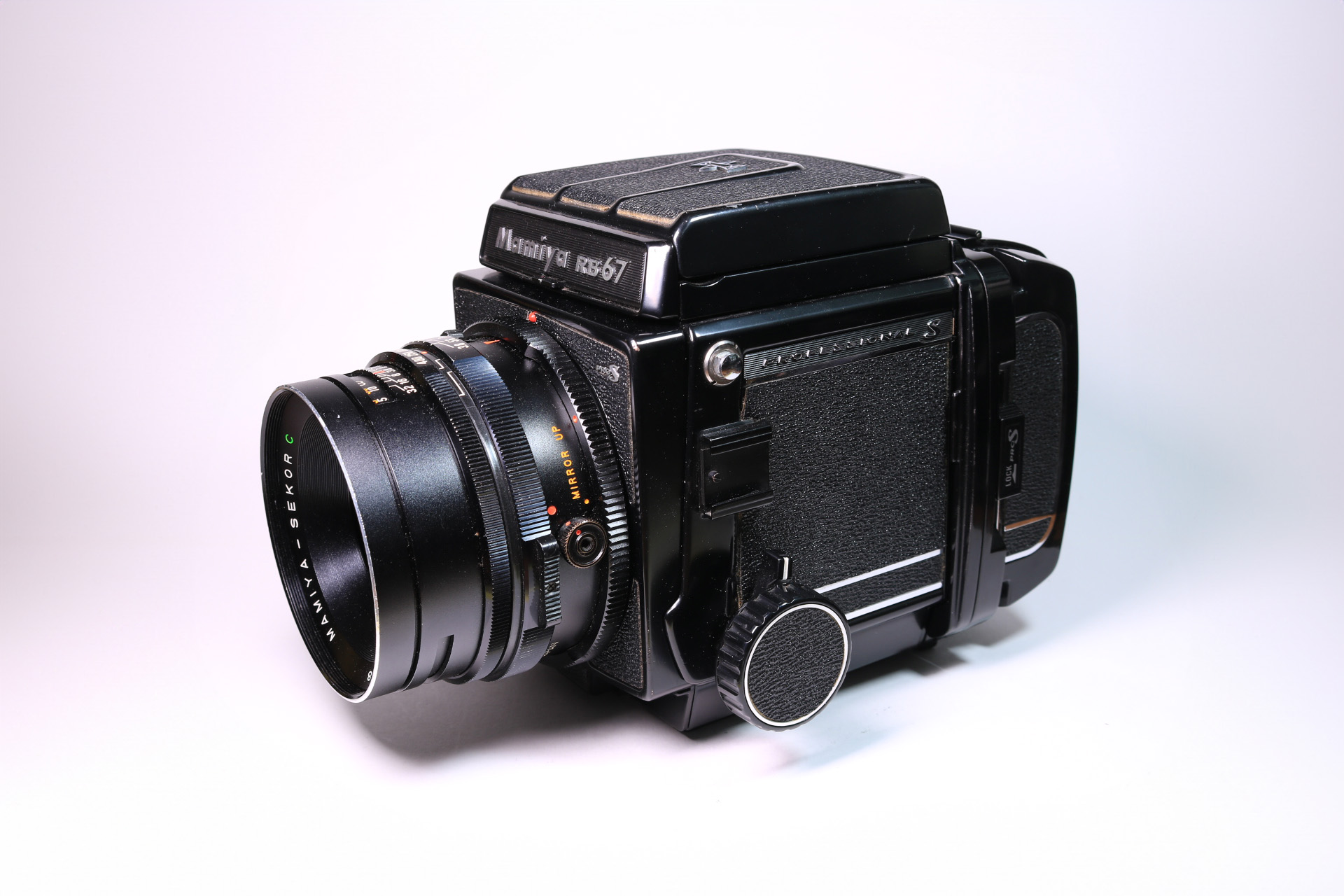 MAMIYA RB67 PRO S レビュー｜中判フィルムの世界を味わう名機 - TOYAFILM
