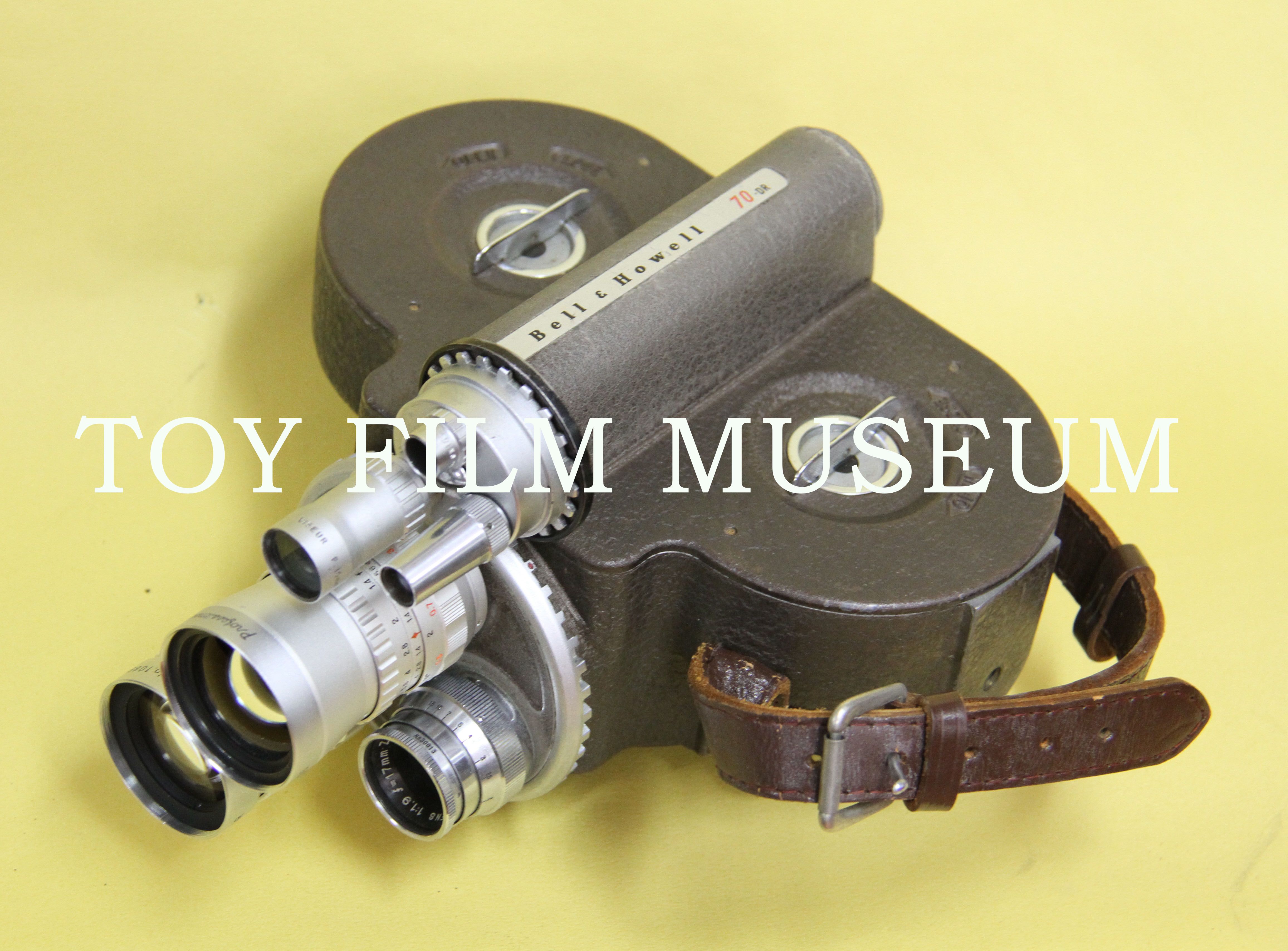 Bell & Howell 70DR 16mm Movie Camera｜映画撮影機｜展示物｜おもちゃ
