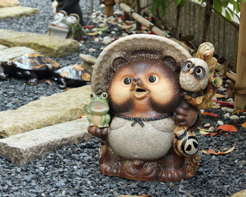 楽天市場】【ポイント5倍】信楽焼 たぬき 古信楽 御利益 狸 13号 [ご