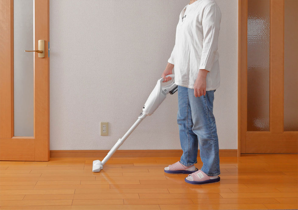 楽天市場】[セール対象 3/11 1:59まで] 京セラ 充電式クリーナー KBC