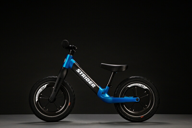 楽天市場】ストライダー ST-R 《ブルー》 正規品 STRIDER 安心2年保証