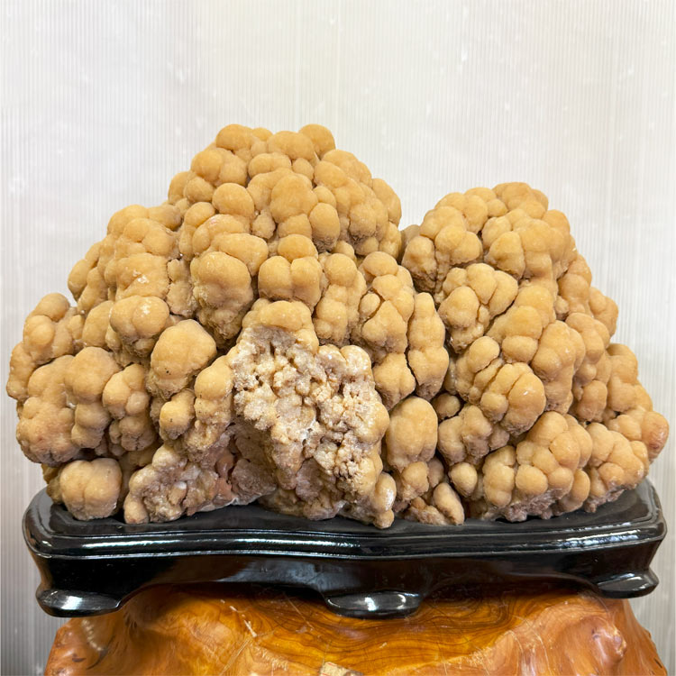 楽天市場】大自然が作り出した唯一無二の神秘な石 鍾乳石 【22】 高さ