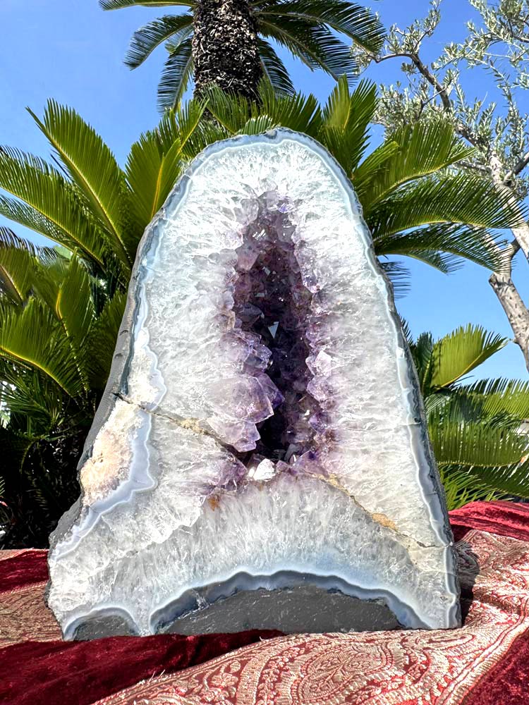 楽天市場】天然 アメジスト 紫水晶 ドーム 原石 大きい クラスター 約