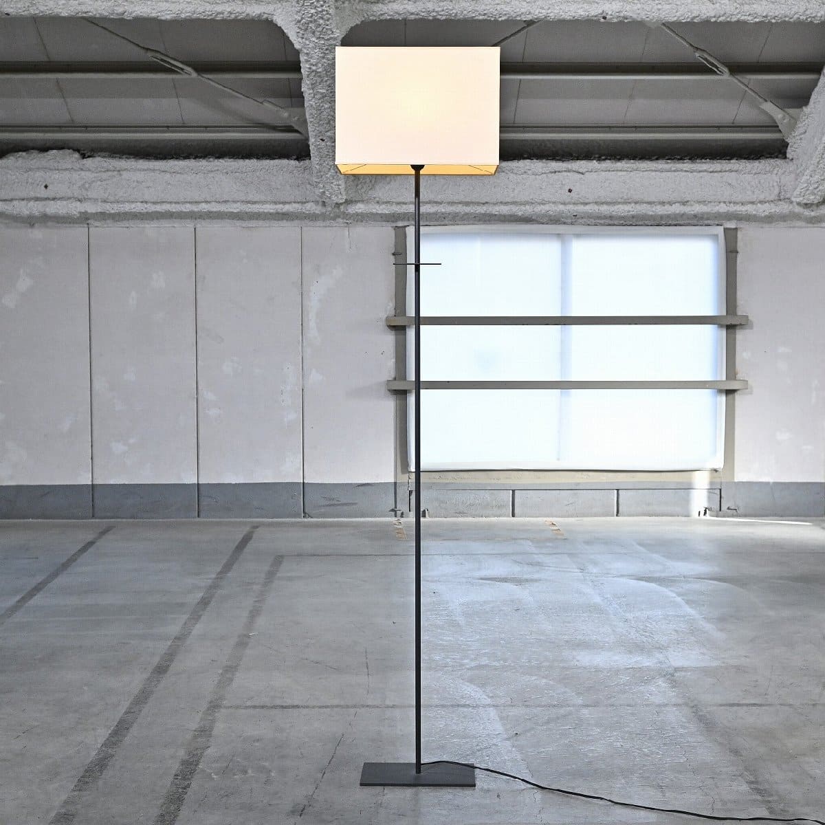 楽天市場】Cassina ixc 22万「NEW YORK/ニューヨーク」スタンドライト