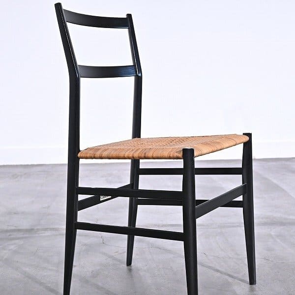 楽天市場】Cassina「スーパーレジェーラ 699」ダイニングチェアb ジオ