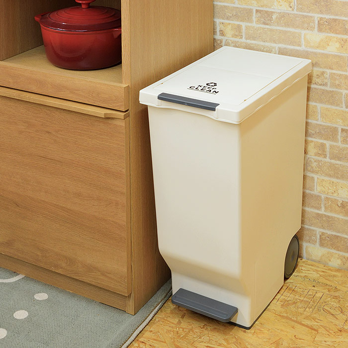 楽天市場】フタ付きペダル式 ダストボックス 45L 日本製 ごみ箱 ゴミ箱