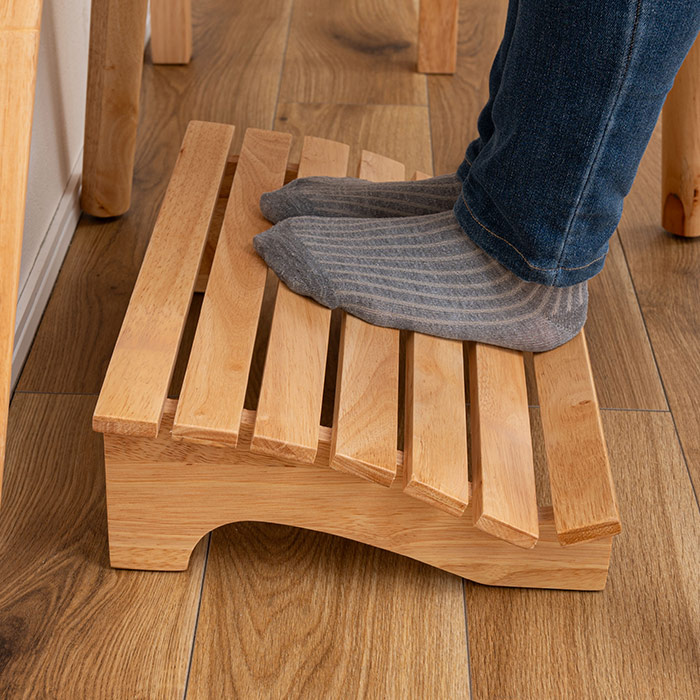 楽天市場】[レビュー特典]フットレスト 木製 Mサイズ デスクワーク