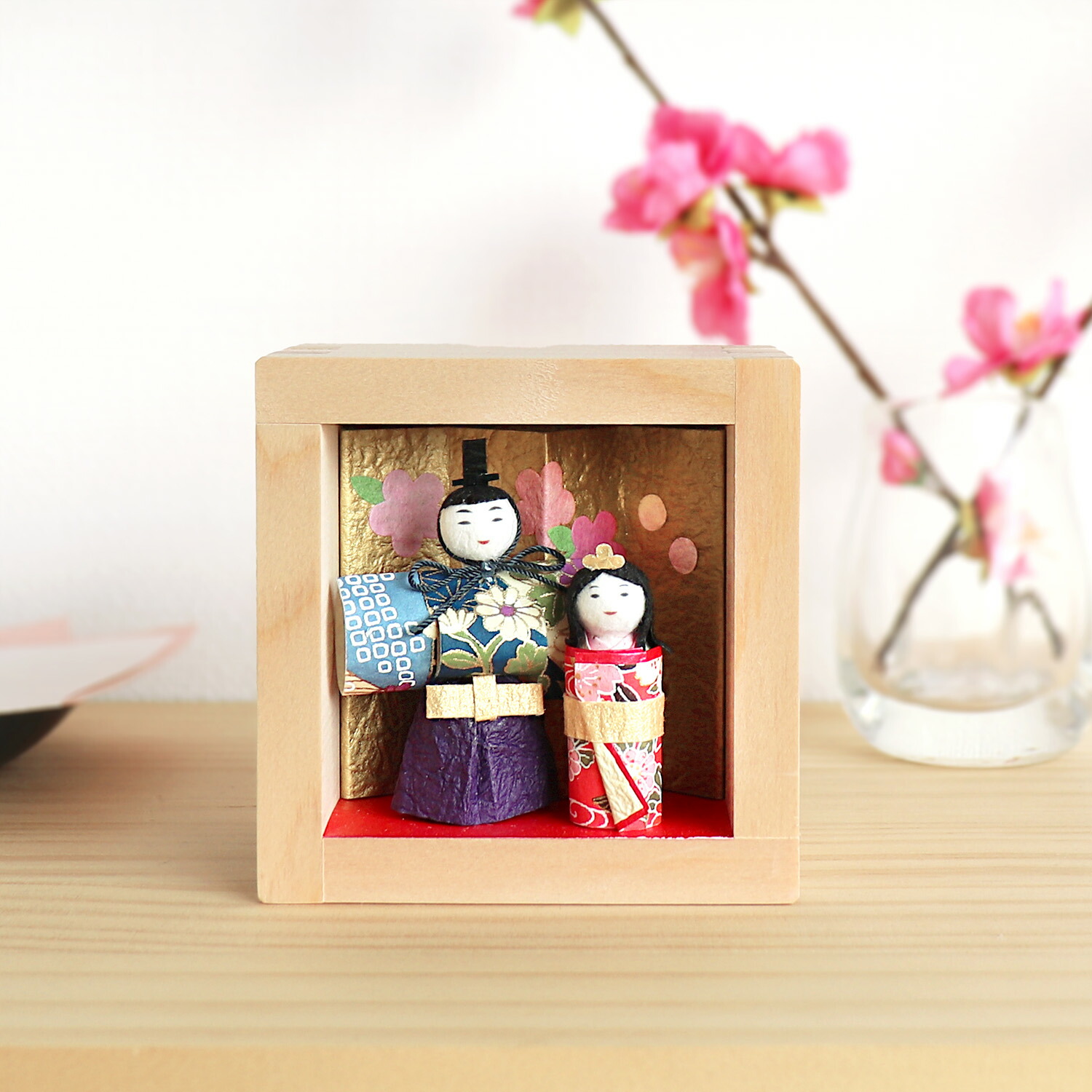 楽天市場】雛人形 コンパクト 高さ8.3×幅8.3×奥行5.6cm 和紙 ミニ 大人