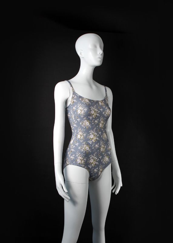 楽天市場】バレエ レオタード 大人 ジュニア 【 LEVDANCE / レヴダンス